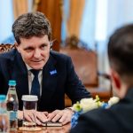 Nicușor Dan megint megpróbálhatja összehozni a szétesett koalíciót