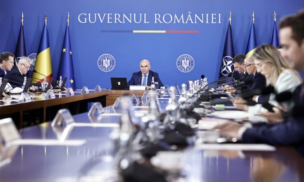 Van pénz a nyugdíjakra és az állami fizetésekre?
