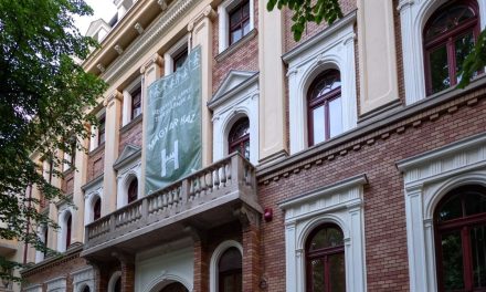 MOZGALMAS NAPOK A MAGYAR HÁZBAN