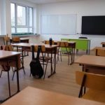 Csökkenhet az iskolaigazgatók és tanfelügyelők kötelező óraszáma
