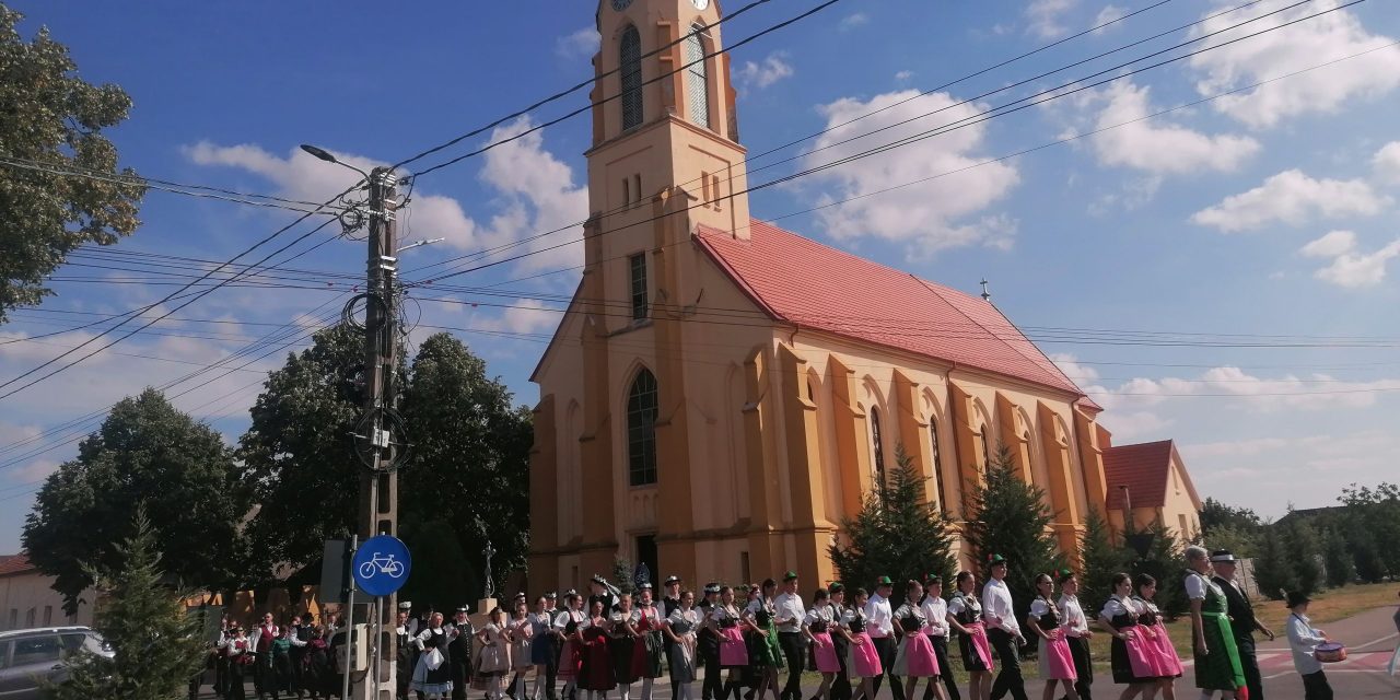 TEMPLOMBÚCSÚK IDEJE