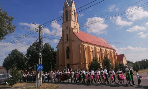 TEMPLOMBÚCSÚK IDEJE