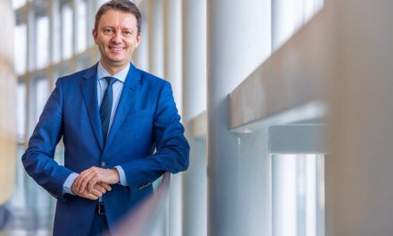 Nagyra törő programmal állt elő a kijelölt miniszterelnök